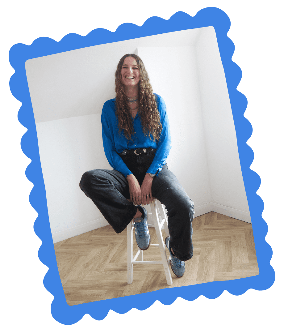 Liliana Santos Delcourt, founder of High Reach Studio, web design, social media and branding specialist in Switzerland
